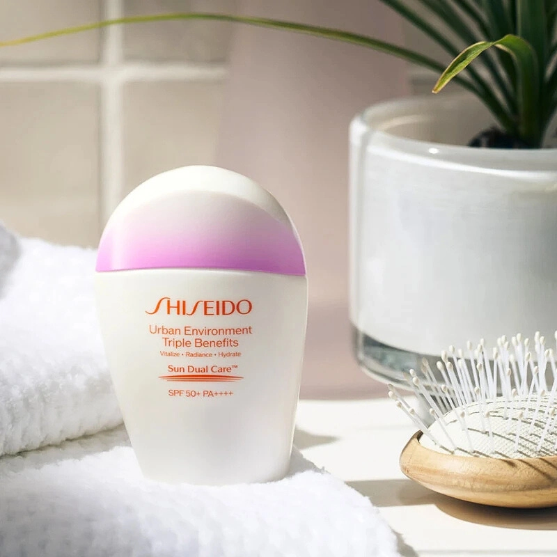 Kem chống nắng dưỡng da Urban Environment Triple Beauty Suncare Emulsion SPF50+ 30ml