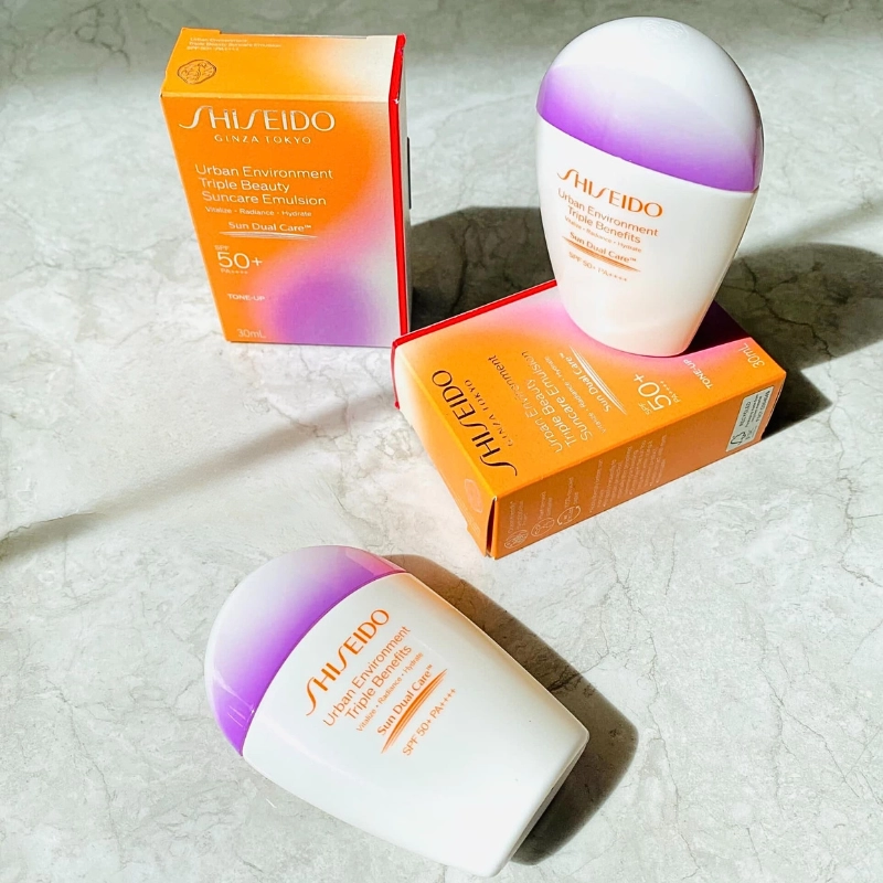 Kem chống nắng dưỡng da Urban Environment Triple Beauty Suncare Emulsion SPF50+ 30ml