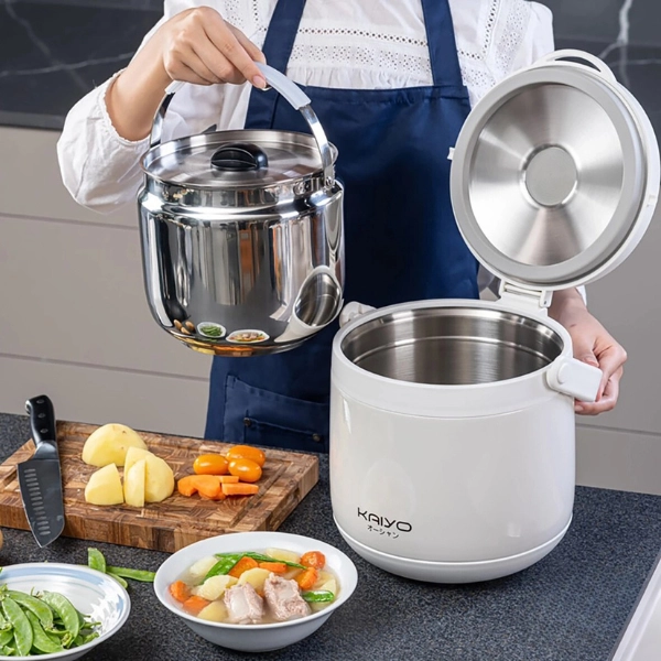 Nồi ủ chân không Kaiyo màu trắng, dung tích 4,5 lít