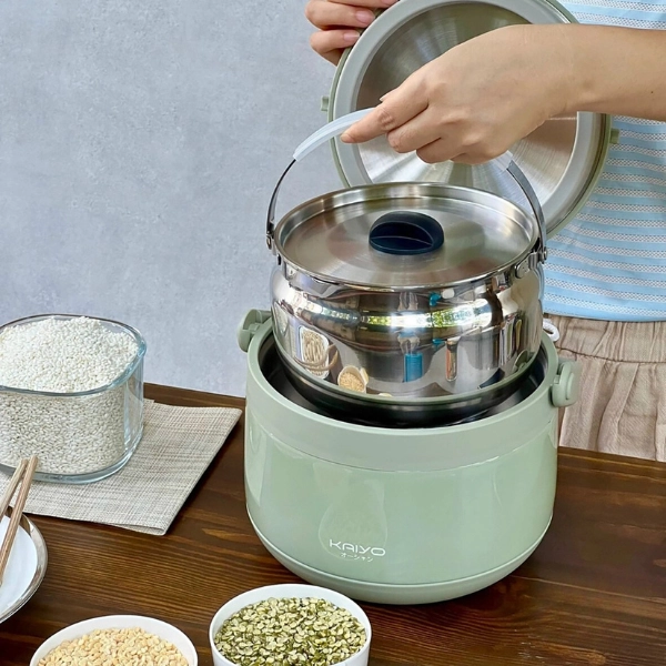 Nồi ủ chân không Kaiyo màu xanh-mint green, dung tích 3,0 lít