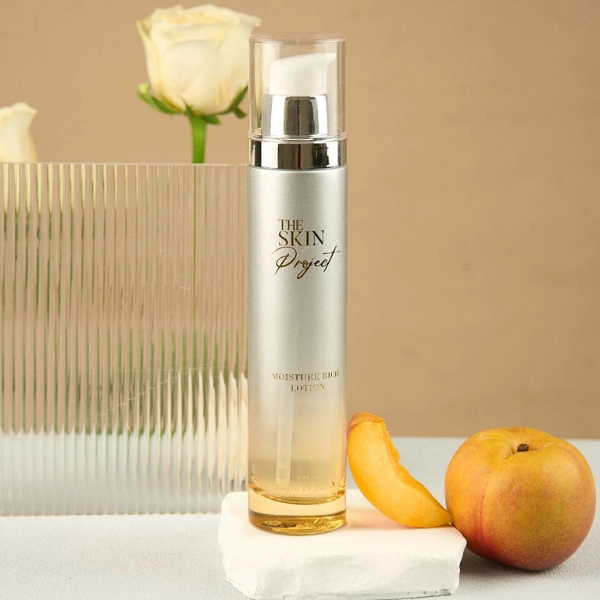 Lotion Dưỡng Ẩm Sâu Moisture Rich