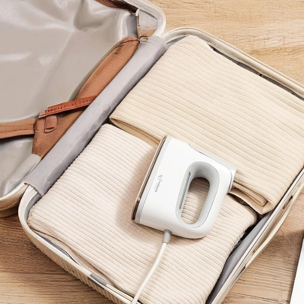 Bàn là hơi nước mini cầm tay Kaiyo