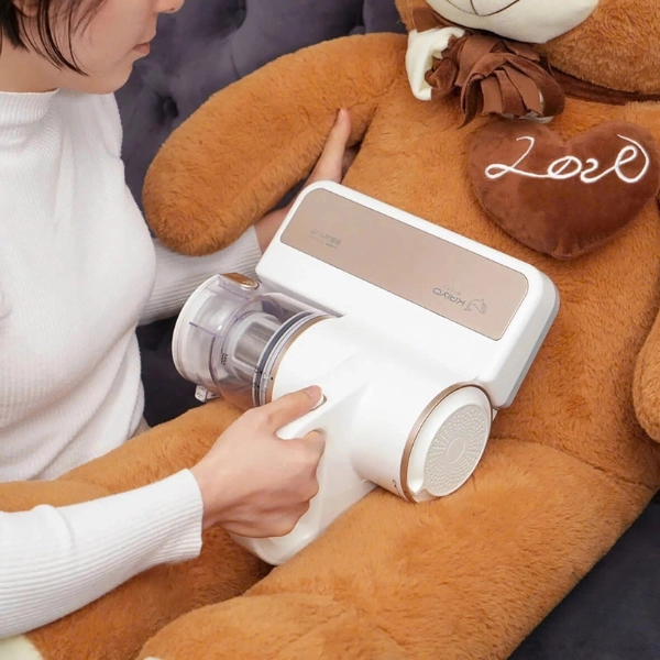 Máy hút bụi giường đệm & vệ sinh giường nệm cầm tay Kaiyo