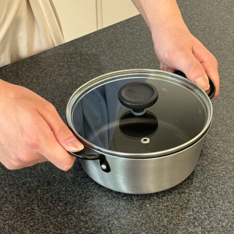 Nồi chống dính phủ inox 3 lớp liền đáy Tri-Ply Todaii - 16cm mini, nắp kính