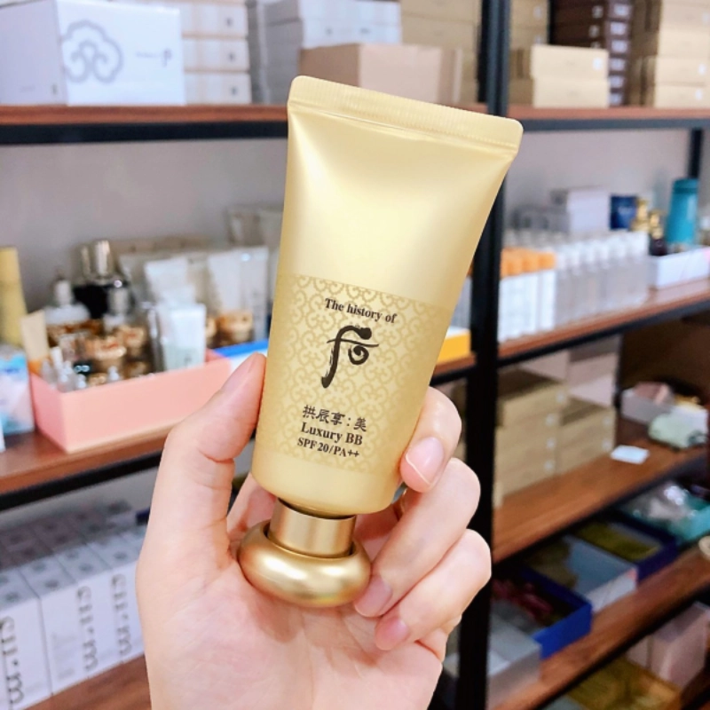 Kem BB trang điểm cao cấp Gongjinhyang WH 45ml
