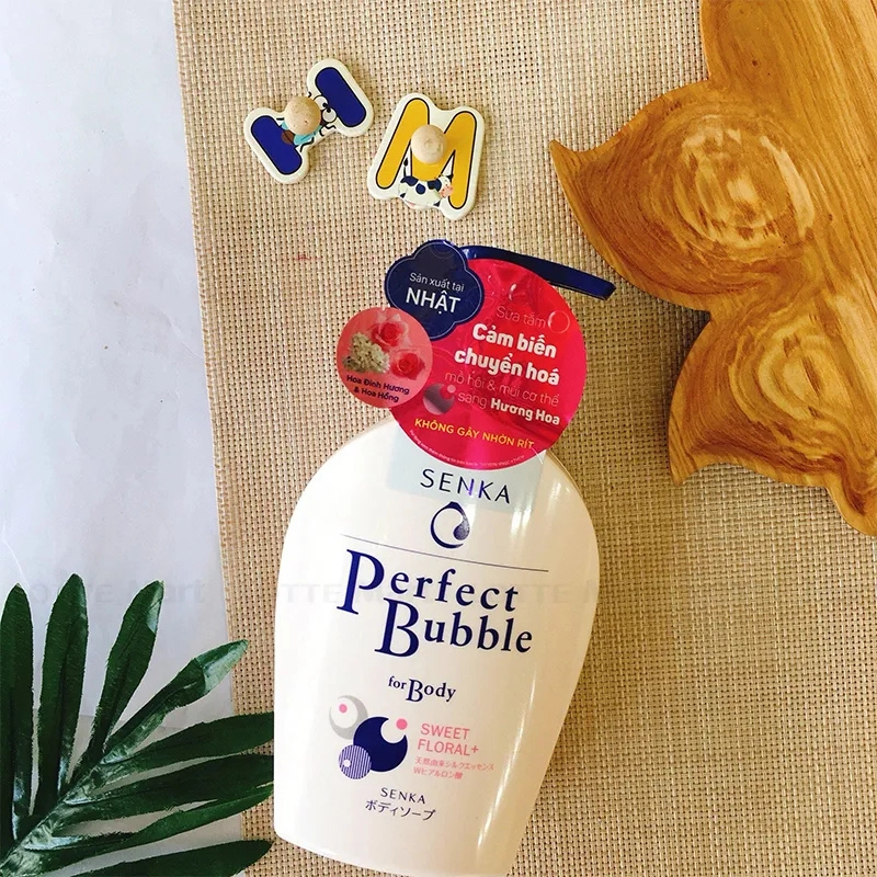 Sữa tắm Senka Perfect Bubble Sweet Floral 500ml