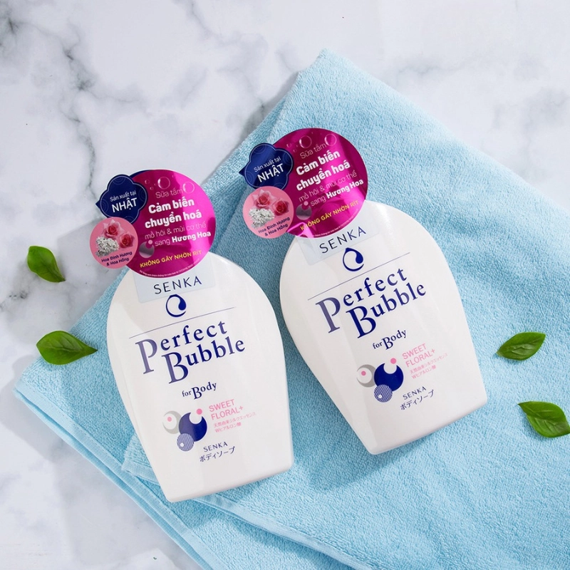 Sữa tắm Senka Perfect Bubble Sweet Floral 500ml