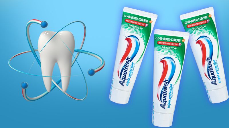 Kết quả hình ảnh cho Kem đánh răng hương trà xanh Aquafresh 140g