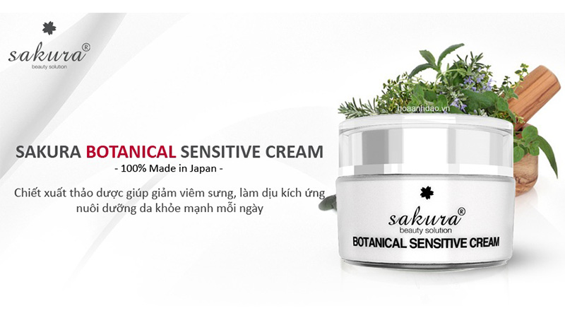 Kem dưỡng da Sakura Botanical Sensitive Cream 30g