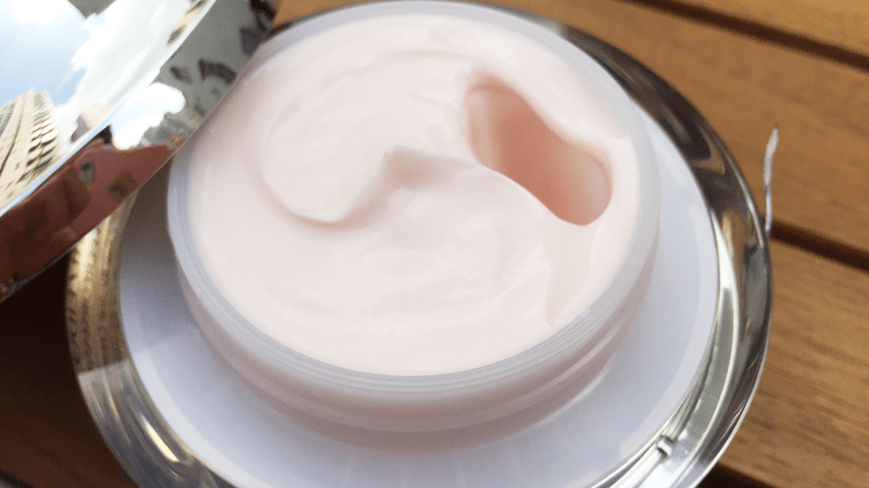 em dưỡng trắng chống lão hóa Shiseido Bio-Performance Glow Revival Cream 75g