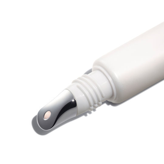 Kem dưỡng da vùng mắt Shiseido Essential Energy Eye Definer 15ml