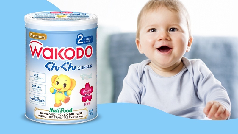 Sữa Wakodo Gungun số 2 Nhật Bản 830g (Cho bé từ 1-3 tuổi)