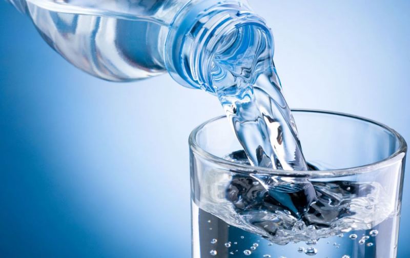 Nước ion kiềm là gì? Nó có tác dụng gì với sức khỏe con người?