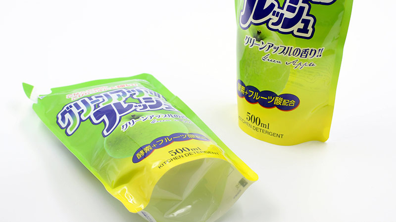 Nước rửa chén hương táo Rocket Nhật Bản 500ml (Dạng túi)