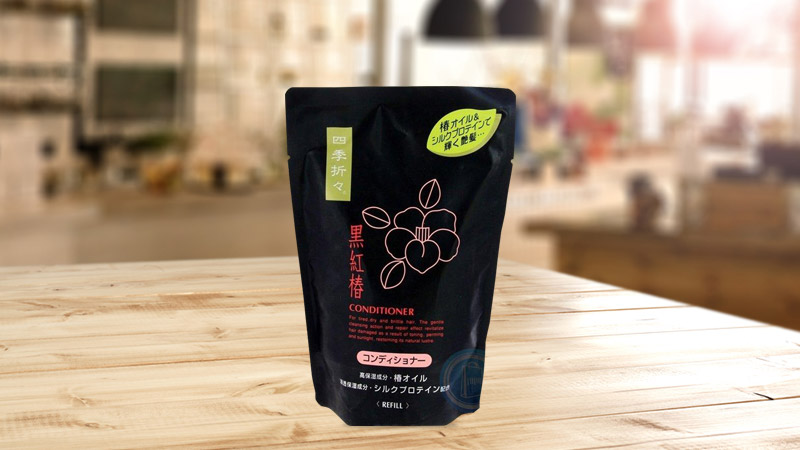 Dầu xả chiết xuất từ hoa trà đen Kumano 400ml