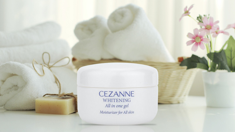 Kem dưỡng ẩm trắng da Cezanne Medical Whitening Neri Gel 65g