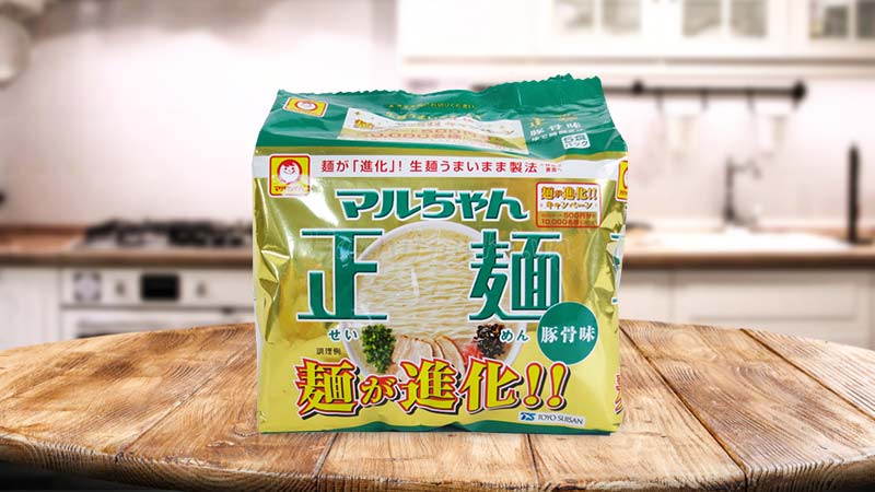 Mì không chiên Toyo Suisan Maruchan vị xương hầm