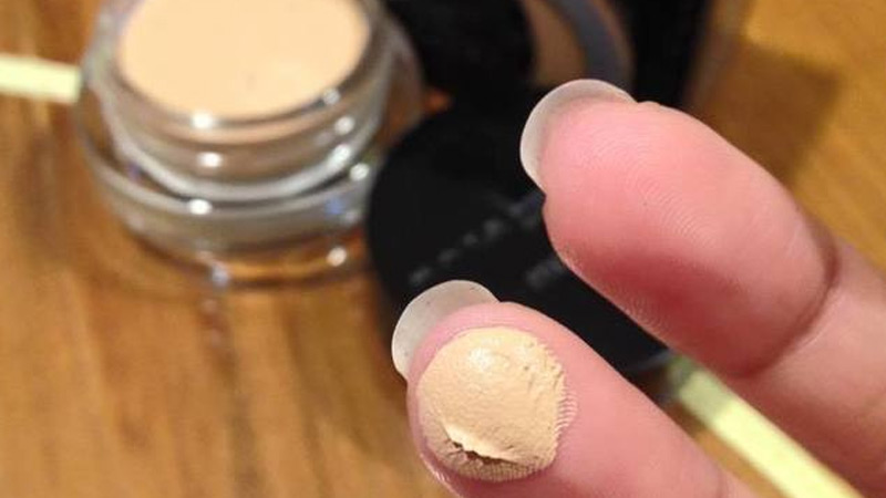 Phấn tươi Kanebo Kate Powdery Mousse BB 15g
