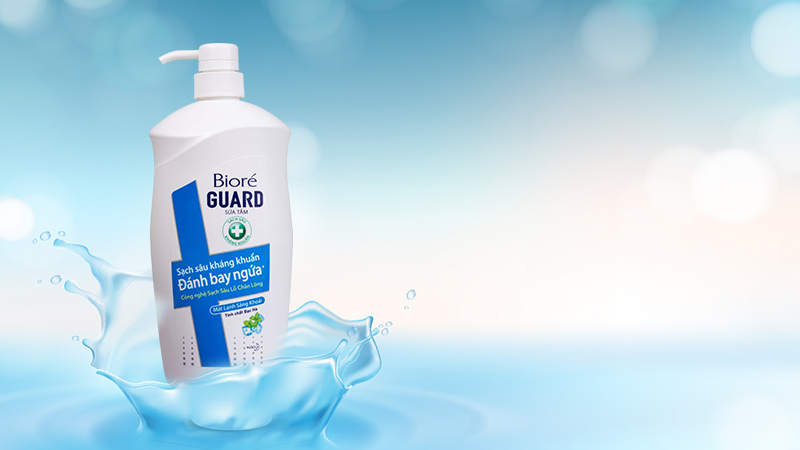 sữa tắm kháng khuẩn mát lạnh sảng khoái Bioré Guard Body Foam Energetic Cool 800ml