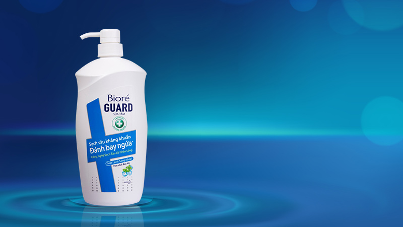 sữa tắm kháng khuẩn mát lạnh sảng khoái Bioré Guard Body Foam Energetic Cool 800ml