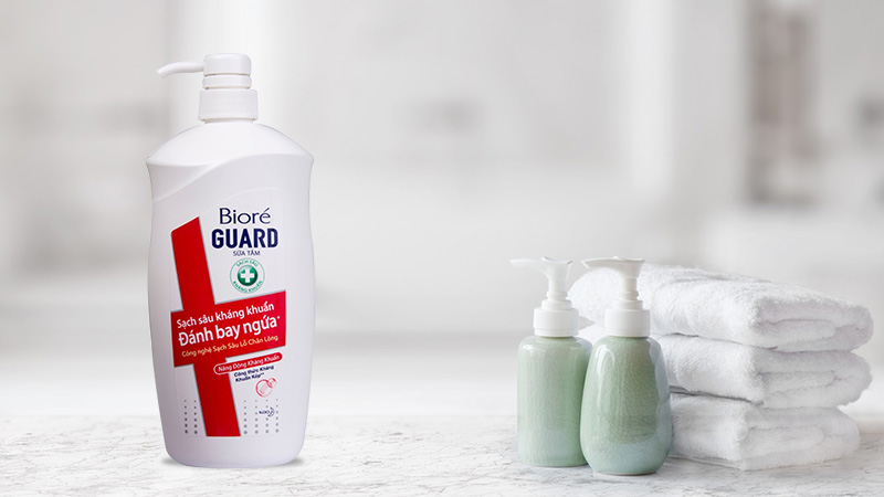 Sữa tắm kháng khuẩn Bioré Guard Body Foam Active Antibacterial 800ml