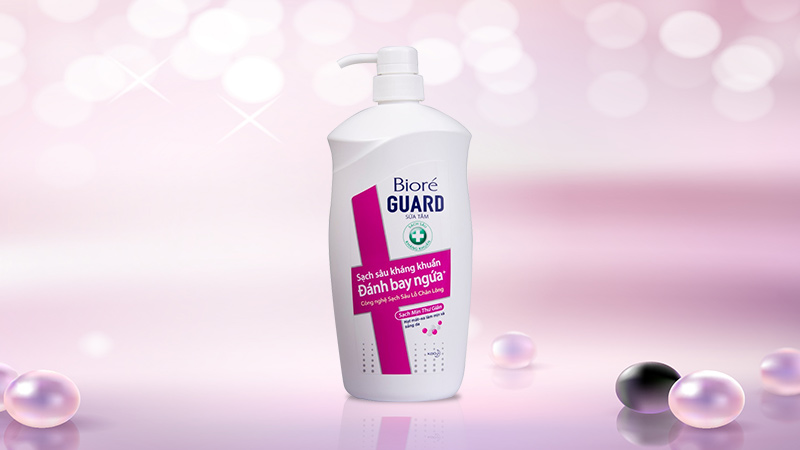 Sữa tắm kháng khuẩn sạch mịn thư giãn Bioré Guard Body Foam Comfort Mild Scrub 800ml