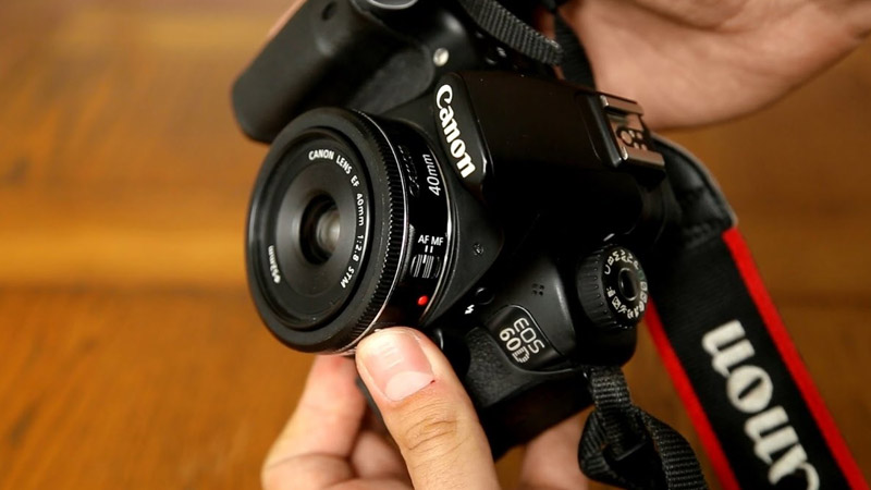 Ống kính máy ảnh Canon EF 40mm f/2.8 STM