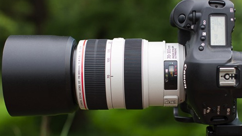 Ống kính máy ảnh Canon EF 70-300mm f/4-5.6 L IS USM