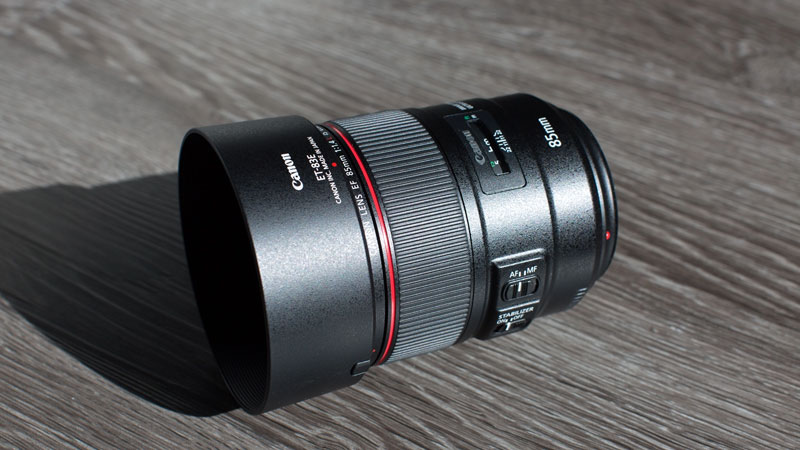 Ống kính máy ảnh Canon EF 85mm f/1.4L IS USM