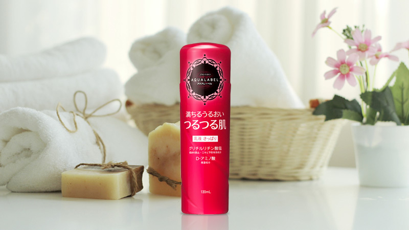 Sữa dưỡng da Shiseido Aqualabel Moisture Emulsion (màu đỏ) 130ml