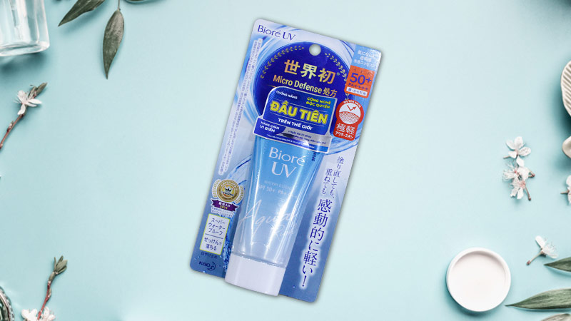 Kem chống nắng dưỡng ẩm Bioré UV Watery Essence SPF 50+ PA++++ 50ml