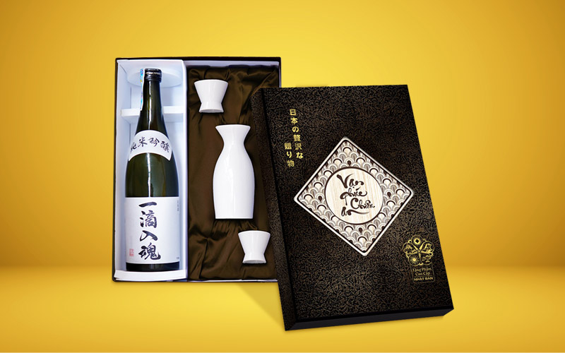 Hộp quà rượu Sake Kamotsuru Itteki Nyukon