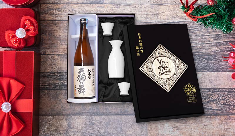 Hộp quà rượu Sake Tenguman Junmai Yamahai Jikomi
