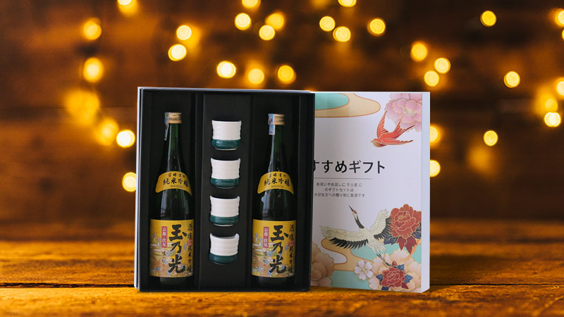 Rượu Sake vảy vàng Tamanohikari Junmai Ginjo Shukon 720ml