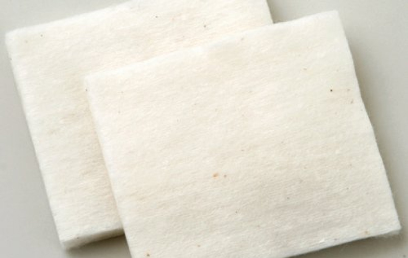 Bông tẩy trang Cotton Labo Organic Puff size M 200 miếng