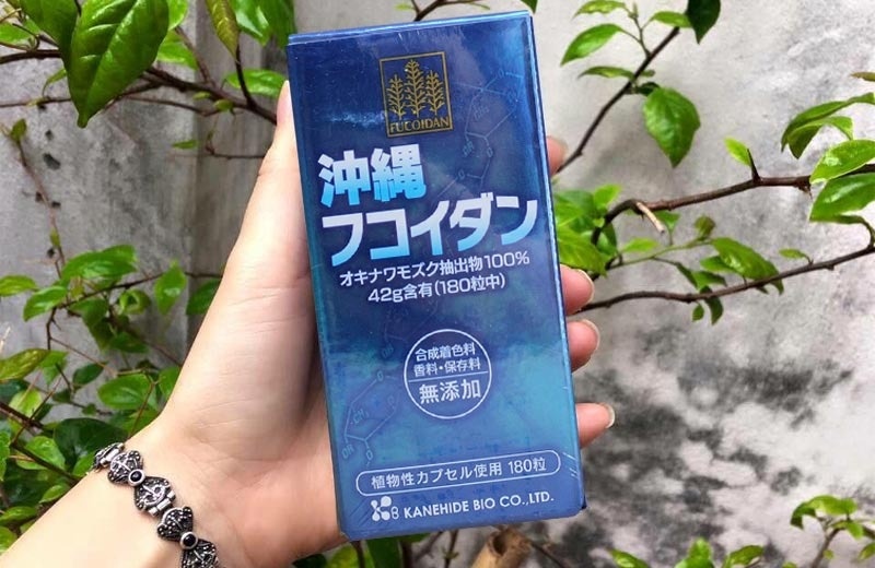 Viên uống hỗ trợ điều trị ung thư Kanehide Bio Okinawa Fucoidan xanh 180 viên.