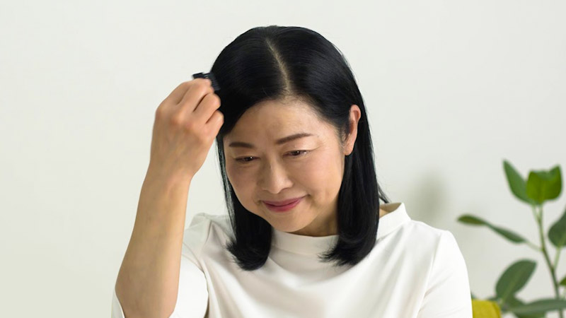 Kem nền che tóc bạc Rishiri Hair Foundation 8.5g