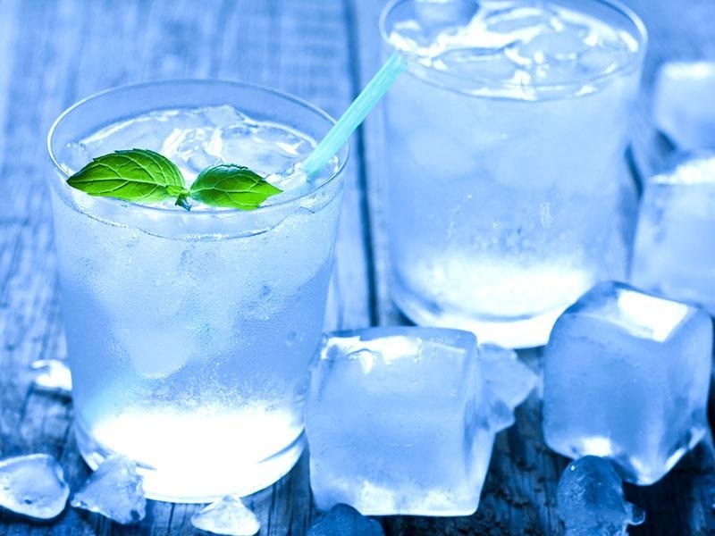 Giảm sưng với nước đá