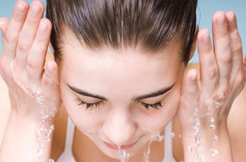 Làm sạch da là bước đầu quan trọng trong chu trình dưỡng da