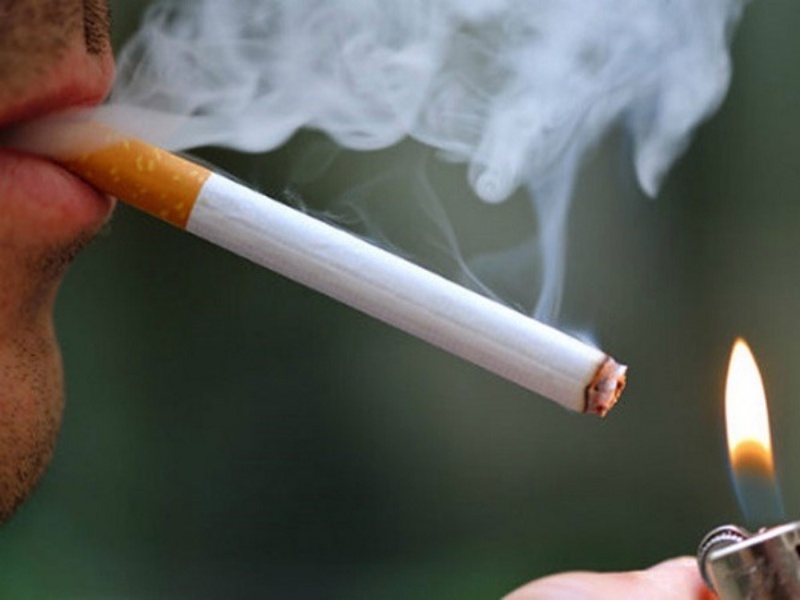 Hút thuốc lá – Tác nhân gây lão hóa da