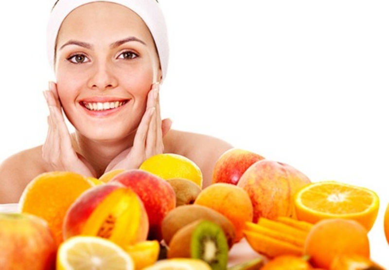 Các loại vitamin E, C sẽ làm giảm quá trình lão hoá của cơ thể và làn da