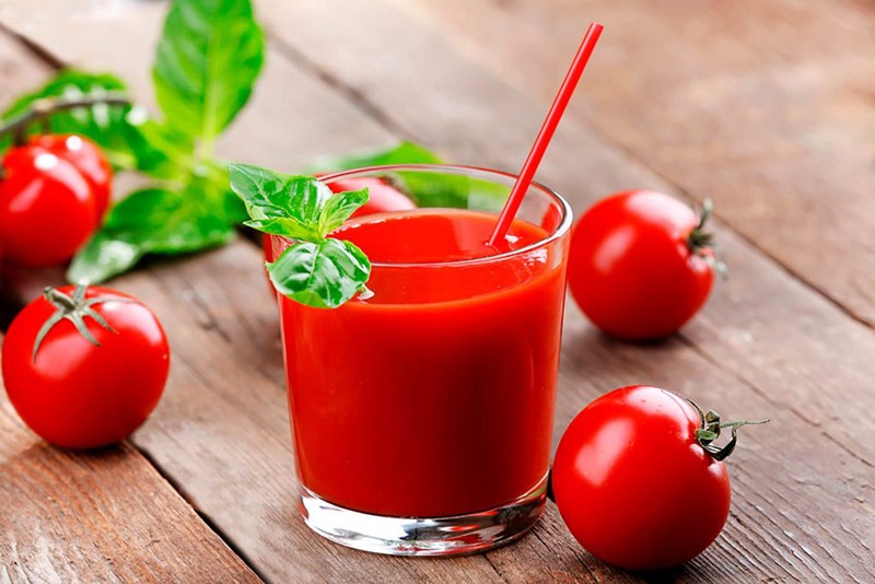 Nước ép cà chua còn giúp loại bỏ các độc tố trong cơ thể