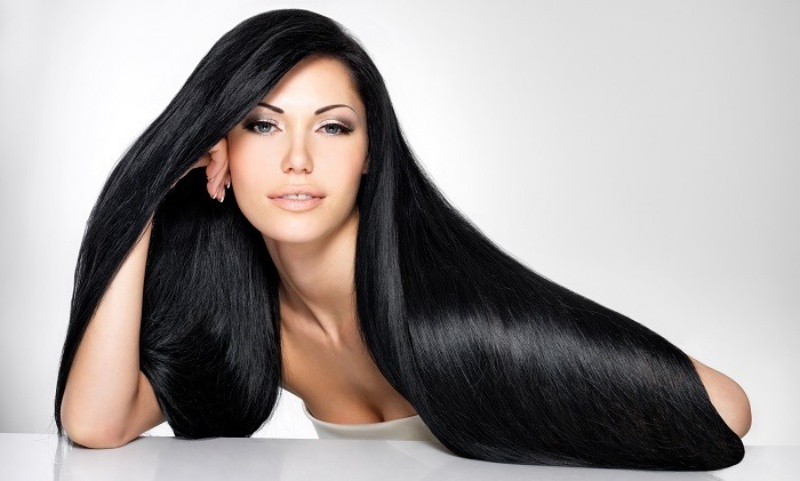Uống collagen giúp tóc chắc khỏe và mượt mà
