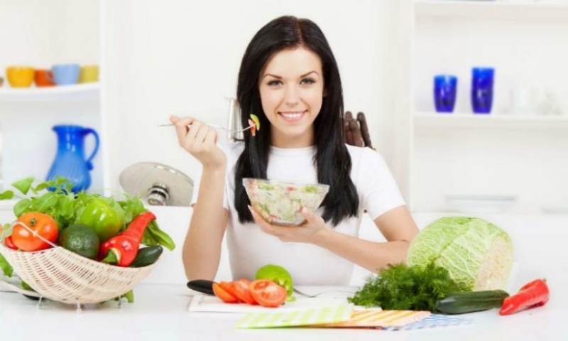 Chú ý cân bằng dinh dưỡng, bổ sung thực phẩm tốt cho da
