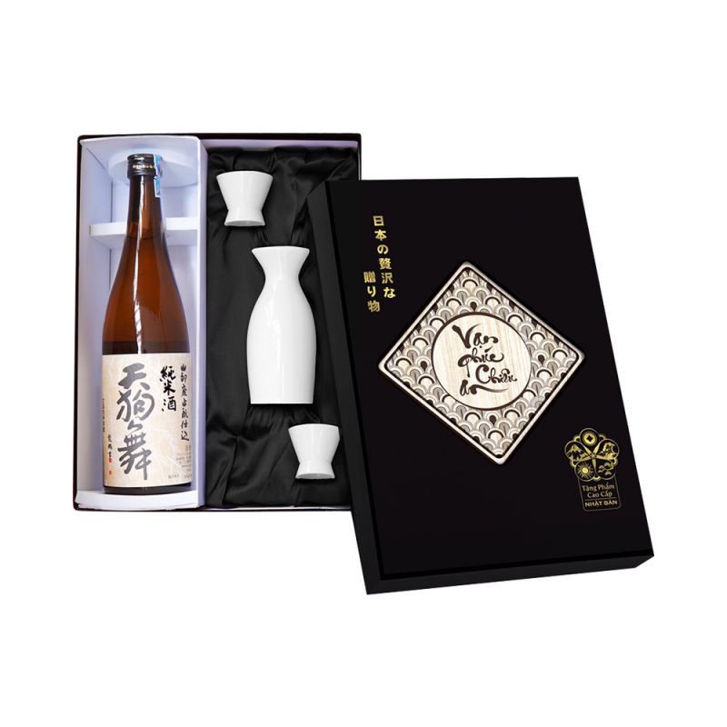 Bộ quà tặng rượu nhập Nhật Bản cao cấp dành tặng cho đối tác