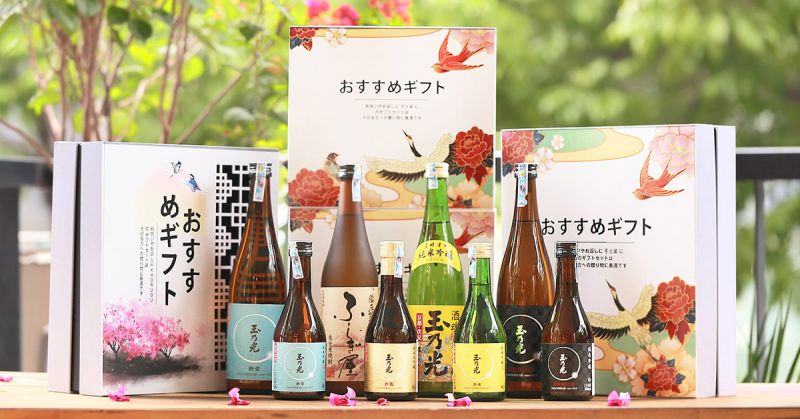 Rượu Nhật có thiết kế truyền thống, sang trọng thích hợp làm quà tặng