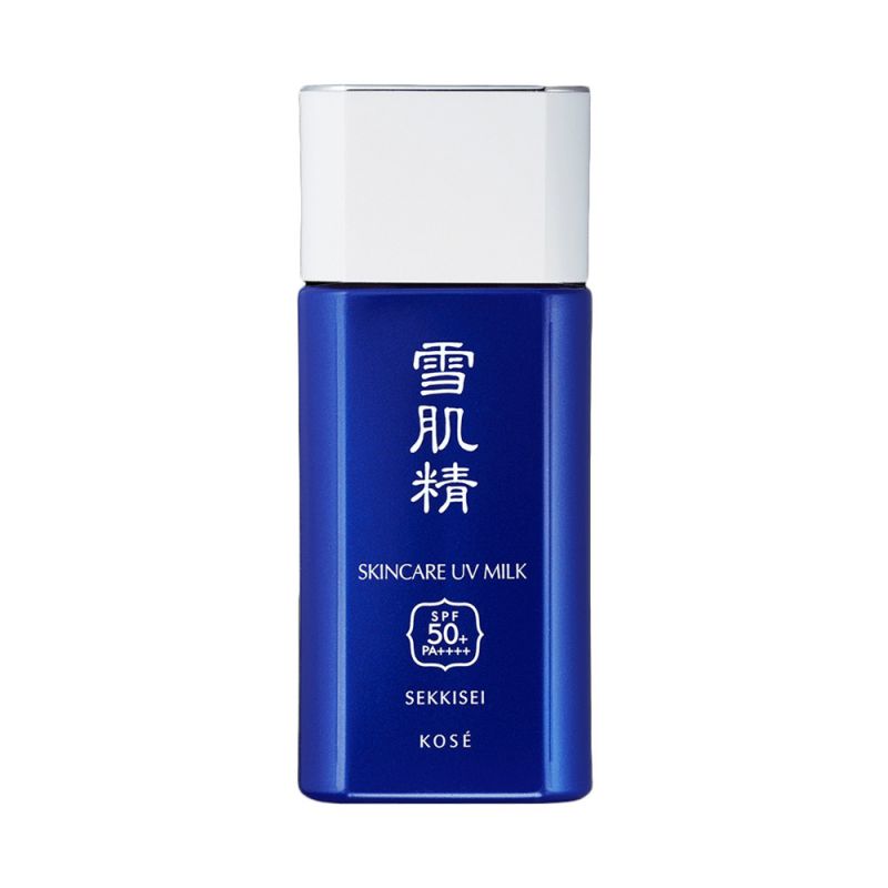 Kose Sekkisei Skincare UV Milk Kit nổi bật với kết cấu dạng sữa lỏng, nhẹ, nhanh chóng thẩm thấu vào da. 