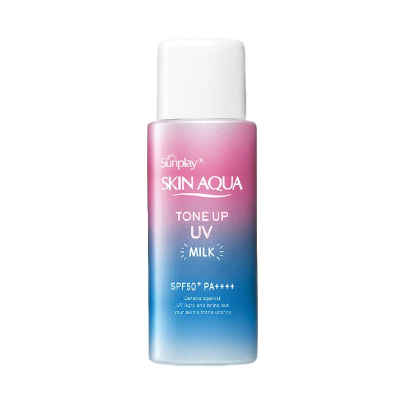 Sunplay Skin Aqua Tone Up UV Milk SPF50+ PA++++ với giá rẻ, chỉ số chống UV cao, là sản phẩm được nhiều người tin dùng