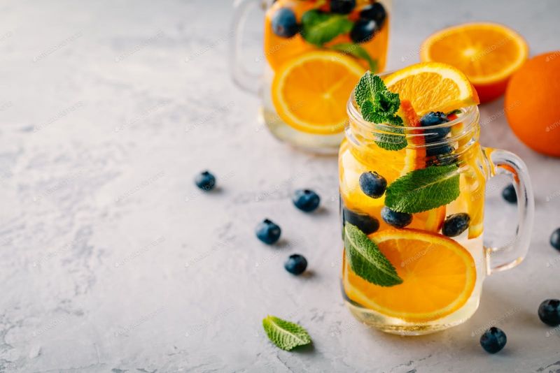 Detox giảm cân từ việt quất và cam