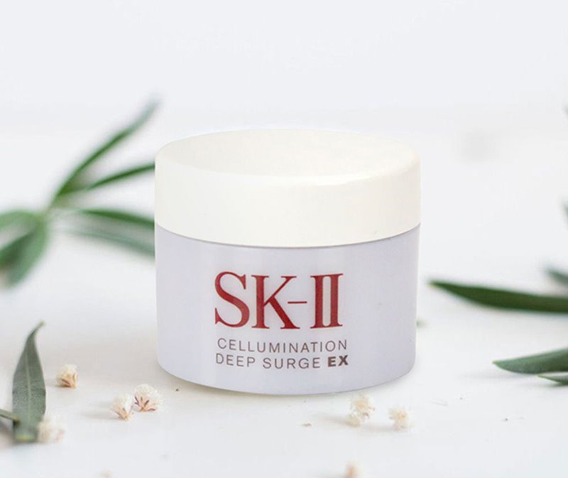 Kem dưỡng trắng da SK-II Cellumination Deep Surge EX 